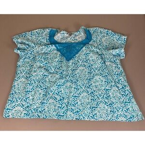 Essentials Blouse Top Women's 4X Blue White Floral Print Short Sleeve Lace Neck